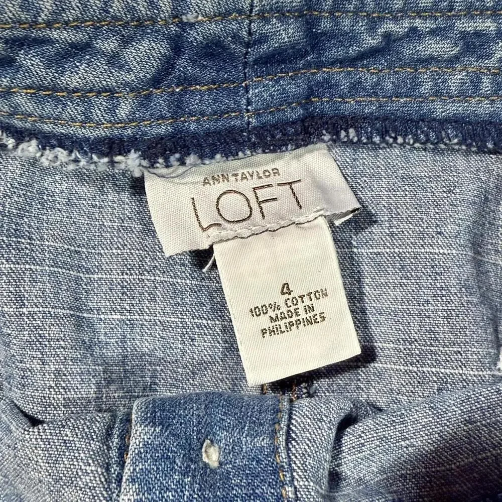 Y2K Ann Taylor LOFT Button-Front Denim Skirt – Size 4
